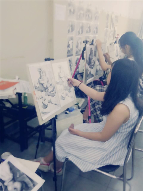 画室静物临摹训练 画室静物临摹训练