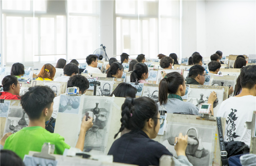 美术高考画室培训 美术高考画室培训